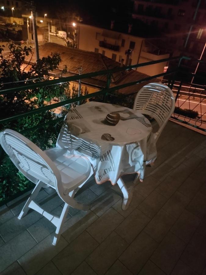 Casa Sanremo Tiziano Parking Gratis Spiaggia 15 Minuti A Piedi Exterior photo